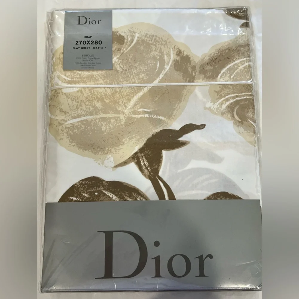 CHRISTIAN DIOR**Flat Sheet***106x110”***Percale Rose $150**100% Cotton